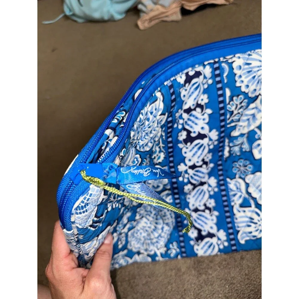 Vera Bradley laptop pouch